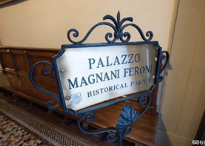 Palazzo Magnani Feroni, - Residenza D'epoca 호텔 3*