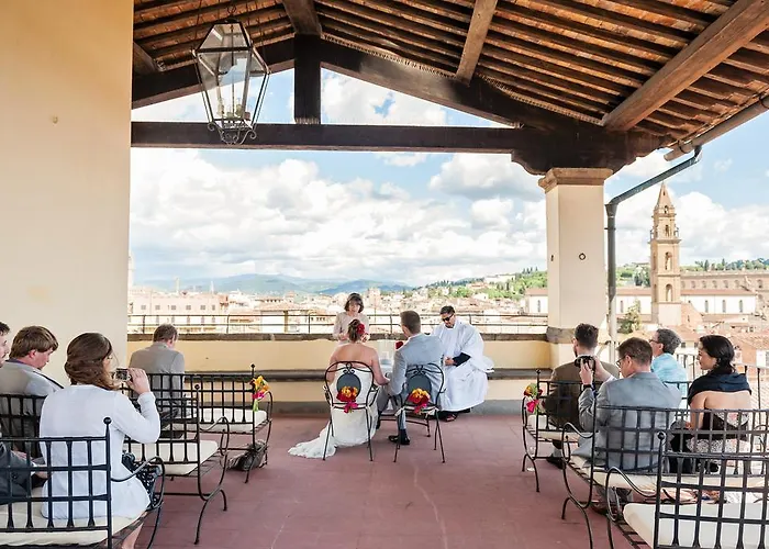 호텔 Palazzo Magnani Feroni, - Residenza D'epoca 3*