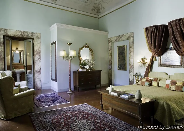 Palazzo Magnani Feroni, - Residenza D'epoca 호텔 3*