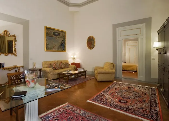 호텔 Palazzo Magnani Feroni, - Residenza D'epoca 3*